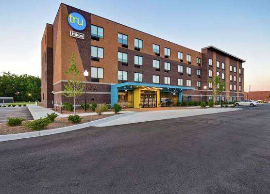 Tru By Hilton Sterling Heights Detroit 1