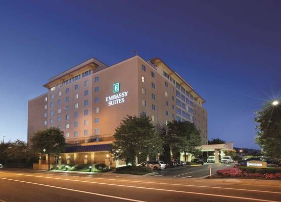 Embassy Suites by Hilton Charleston, WV 1