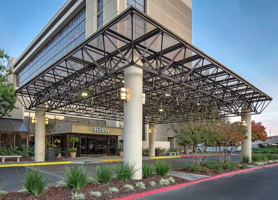 Hilton Sacramento-Arden West 1