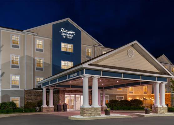 Hampton Inn & Suites Rockland 1