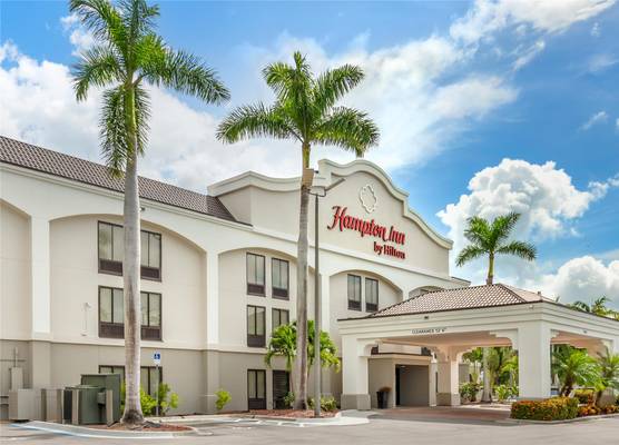 Hampton Inn Ft. Myers-Airport I-75 1