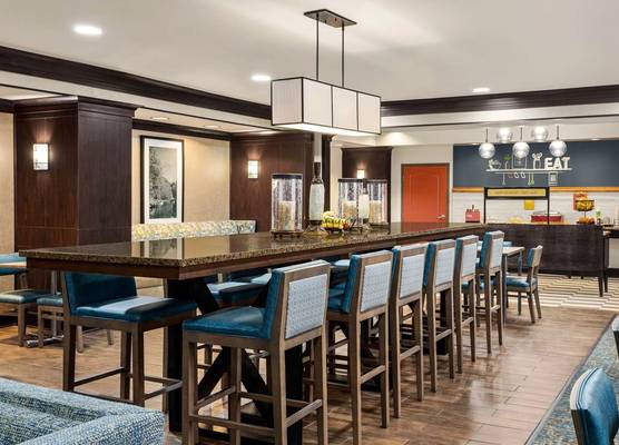 Hampton Inn New Albany, MS 1