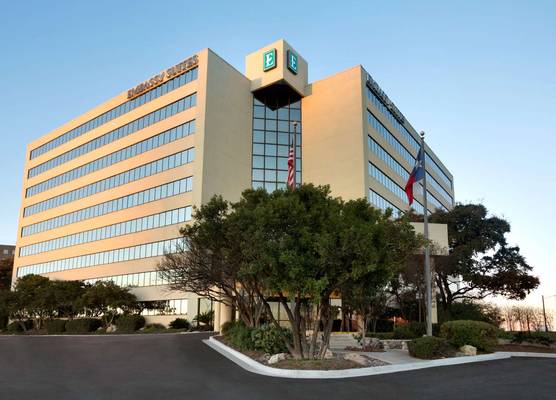 Embassy Suites San Antonio Airport 1