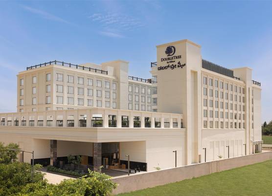 DoubleTree By Hilton Bengaluru Airport 1