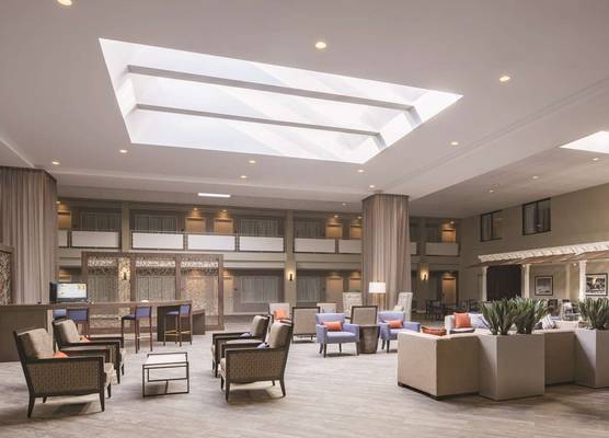 DoubleTree by Hilton Hotel Laurel 1