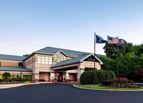 Desmond Hotel Malvern, a DoubleTree by Hilton 1