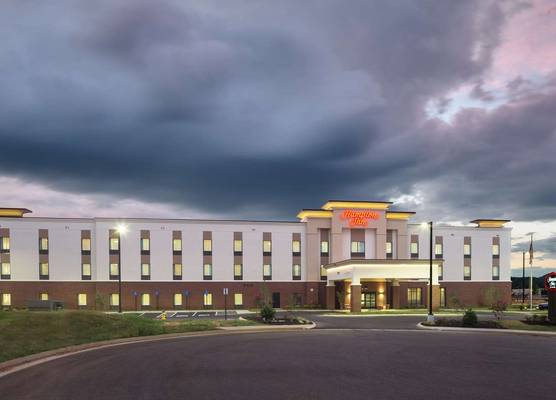 Hampton Inn Morristown, I-81, TN 1