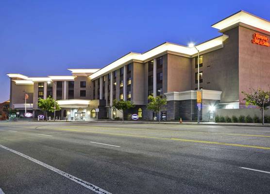 Hampton Inn & Suites Los Angeles Burbank Airport 1