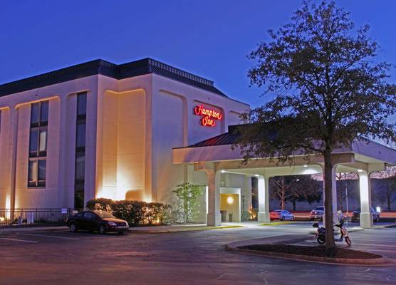 Hampton Inn Norfolk/Chesapeake (Greenbrier Area) 1