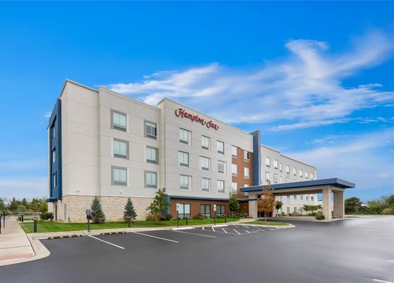 Hampton Inn By Hilton Huntley Chicago 1