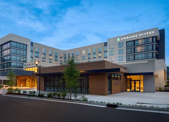 Embassy Suites By Hilton Alpharetta Halcyon 1