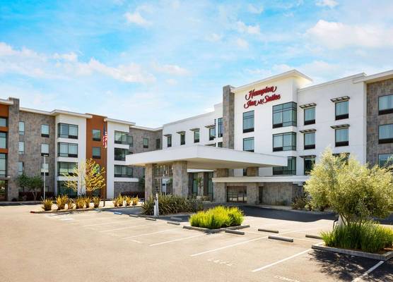 Hampton Inn & Suites - Napa, CA 1