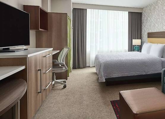 Home2 Suites by Hilton Chicago McCormick Place 1