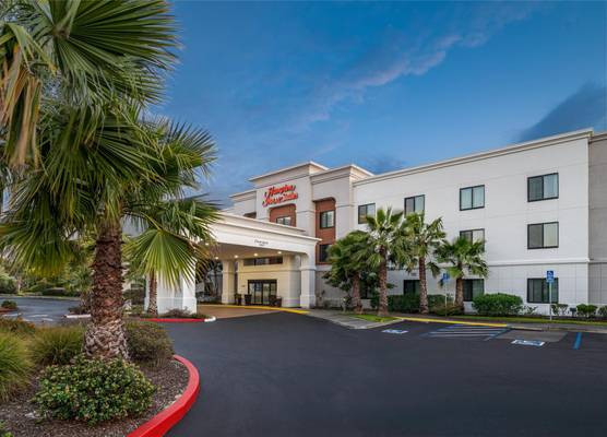 Hampton Inn & Suites Oakland Airport-Alameda 1