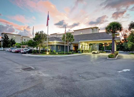 Homewood Suites by Hilton Tampa-Port Richey 1
