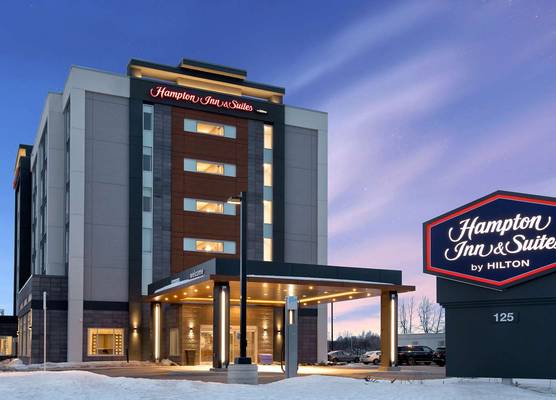 Hampton Inn & Suites Ottawa West, Ontario, Canada 1