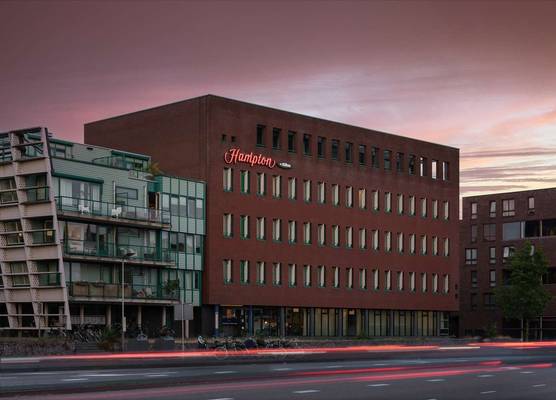 Hampton by Hilton Amsterdam Centre East 1