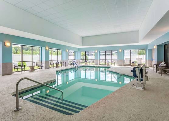 Hilton Garden Inn Boston/Waltham 1