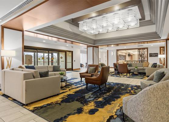 DoubleTree by Hilton Pittsburgh-Green Tree 1