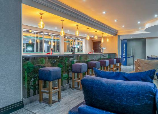 Daresbury Park Hotel 1