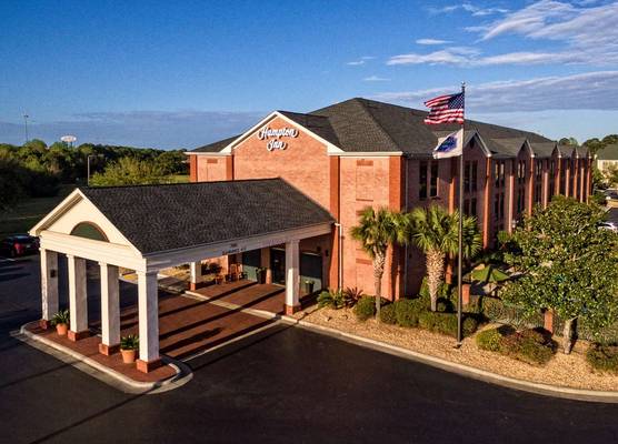 Hampton Inn Savannah - I-95 North 1