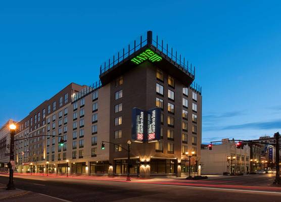 Hilton Garden Inn Louisville Downtown 1