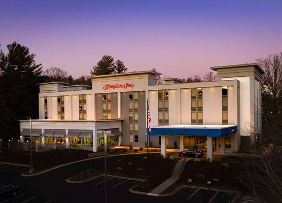 Hampton Inn Asheville-Tunnel Rd. 1
