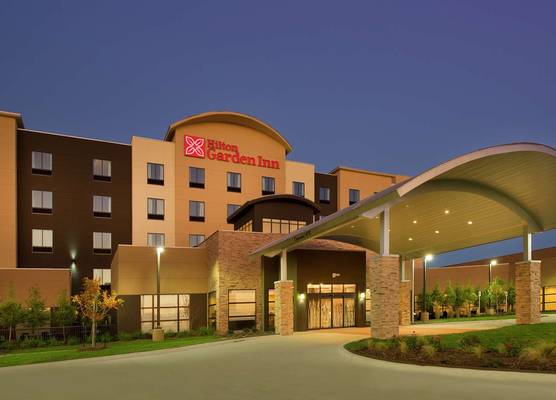 Hilton Garden Inn College Station 1