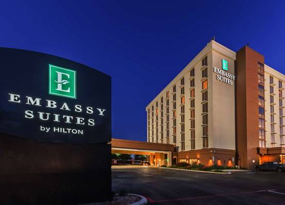 Embassy Suites by Hilton Dallas-Market Center 1