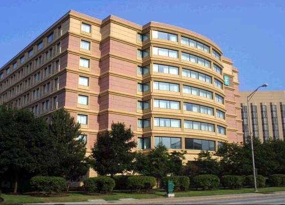 Embassy Suites by Hilton Chicago O'Hare Rosemont 1