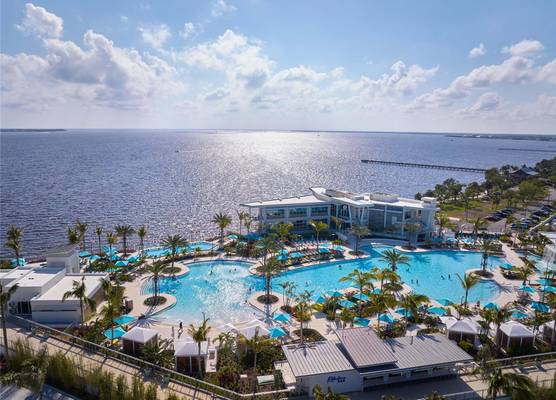 Sunsuites Villas At Sunseeker Resort, Curio By Hilton 1