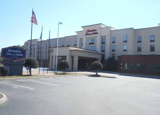 Hampton Inn & Suites Norfolk-Airport 1