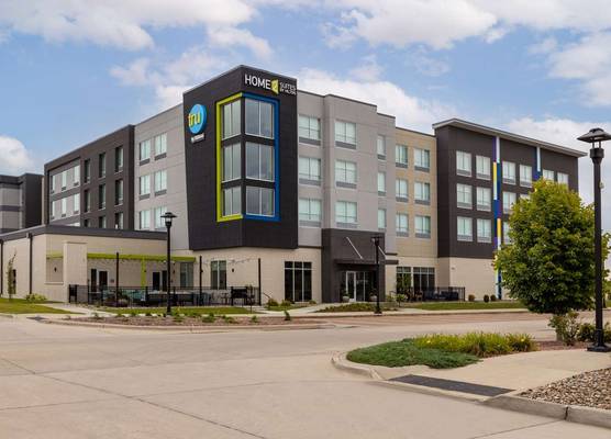 Home2 Suites By Hilton Ankeny 1