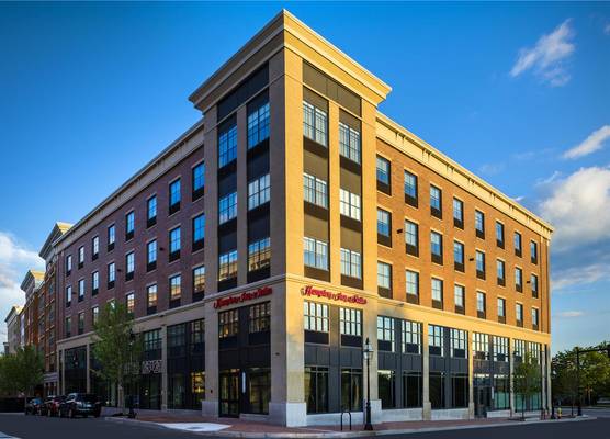 Hampton Inn & Suites Portsmouth Downtown 1