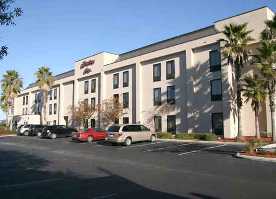 Hampton Inn Spring Hill 1