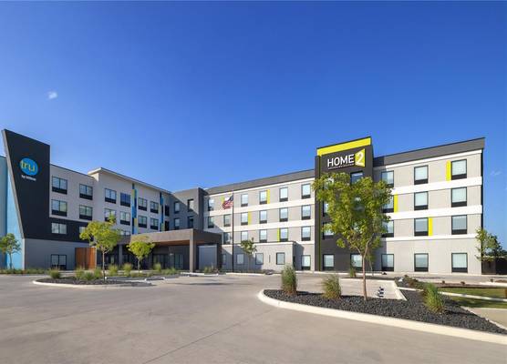 Tru By Hilton Fort Worth Lake Worth 1