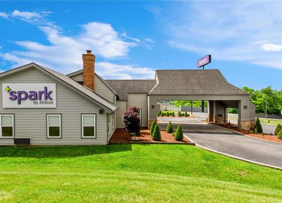 Spark by Hilton Wytheville Holston Rd I 81 1