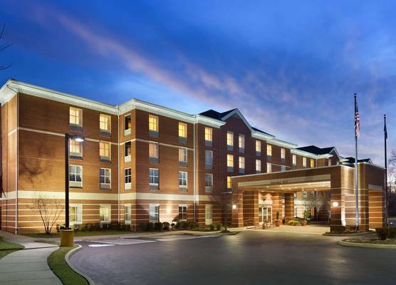 Hampton Inn & Suites Williamsburg Historic District 1