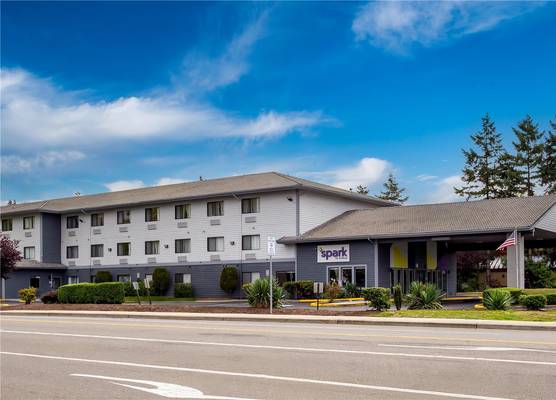 Spark by Hilton Kent Seattle 1