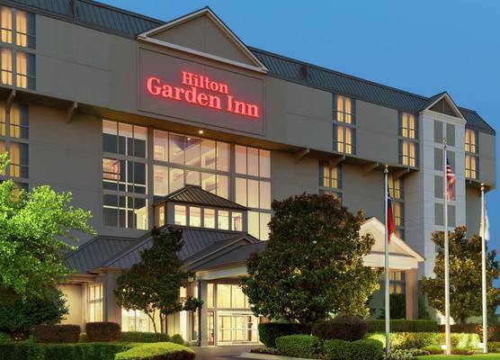 Hilton Garden Inn Dallas/Market Center 1