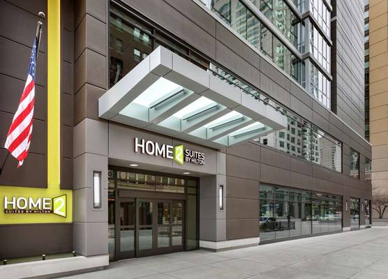 Home2 Suites By Hilton Chicago River North 1