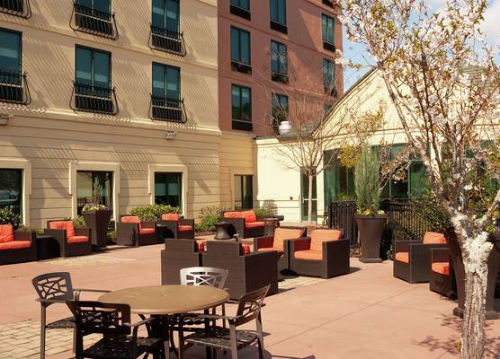 Hilton Garden Inn Atlanta Airport/Millenium Center 1