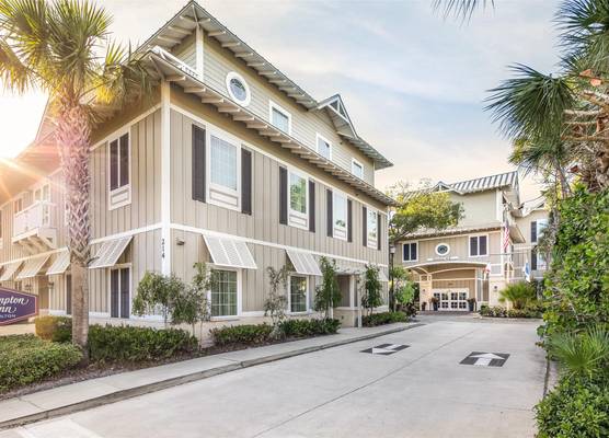 Hampton Inn New Smyrna Beach 1
