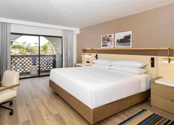 Hilton Phoenix Resort at the Peak 1