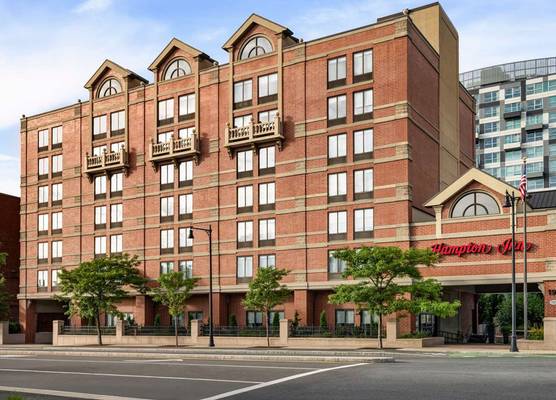 Hampton Inn Boston/Cambridge 1