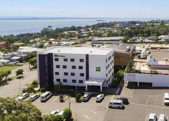 Ibis Styles The Entrance 1