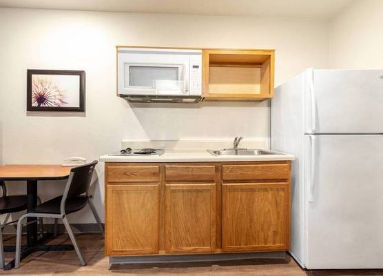 WoodSpring Suites Houston Baytown 1