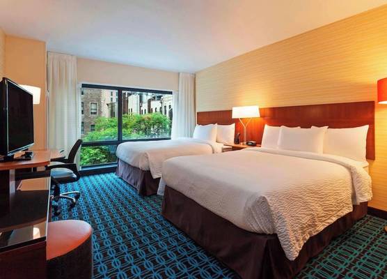 Fairfield Inn and Suites Chicago Downtown-River North 1