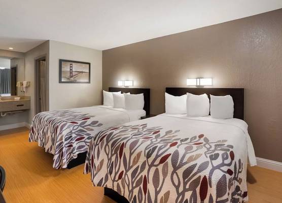 Red Roof Inn Stockton 1