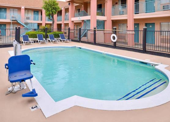 Americas Best Value Inn Clute/Lake Jackson 1